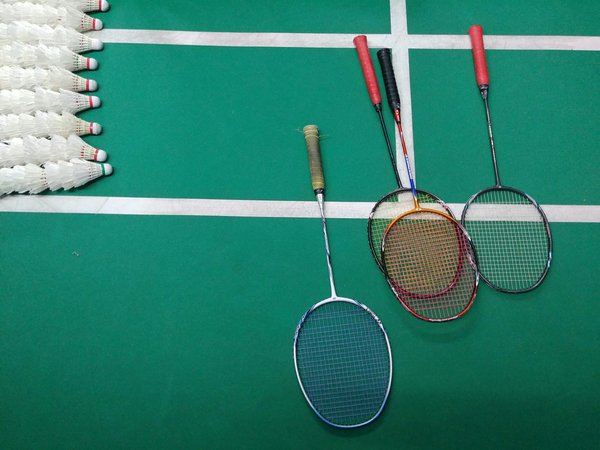 Équipement de badminton et de sport : les essentiels à ne pas manquer